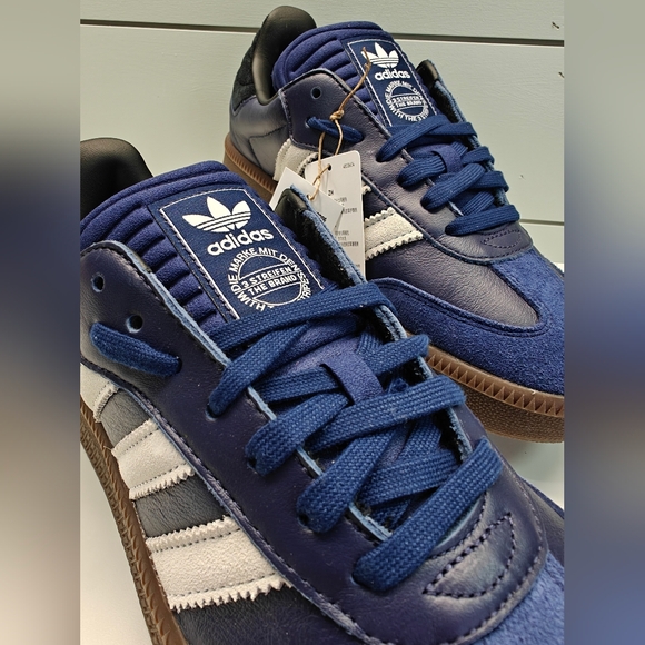 Adidas Samba XLG Dark Blue Gum Casual Leather Suede Sneakers size Women's 10.5 - Picture 3 of 11